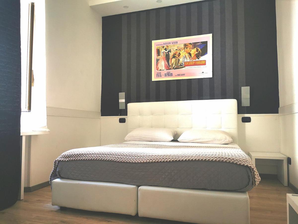 Cinema House 2 Bed & Breakfast Roma Ngoại thất bức ảnh