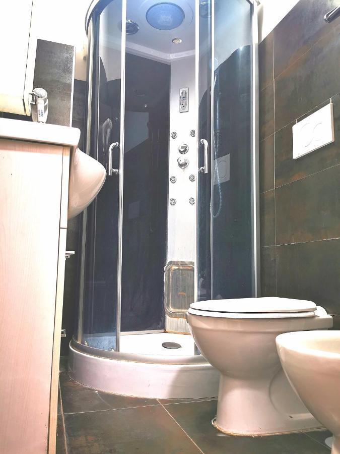 Cinema House 2 Bed & Breakfast Roma Ngoại thất bức ảnh