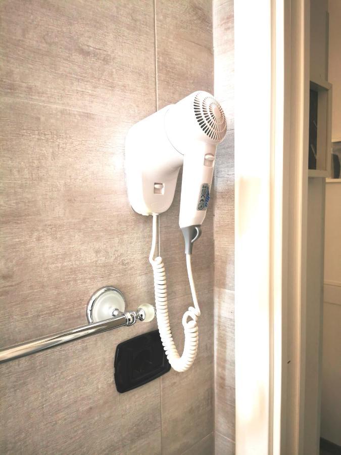 Cinema House 2 Bed & Breakfast Roma Ngoại thất bức ảnh