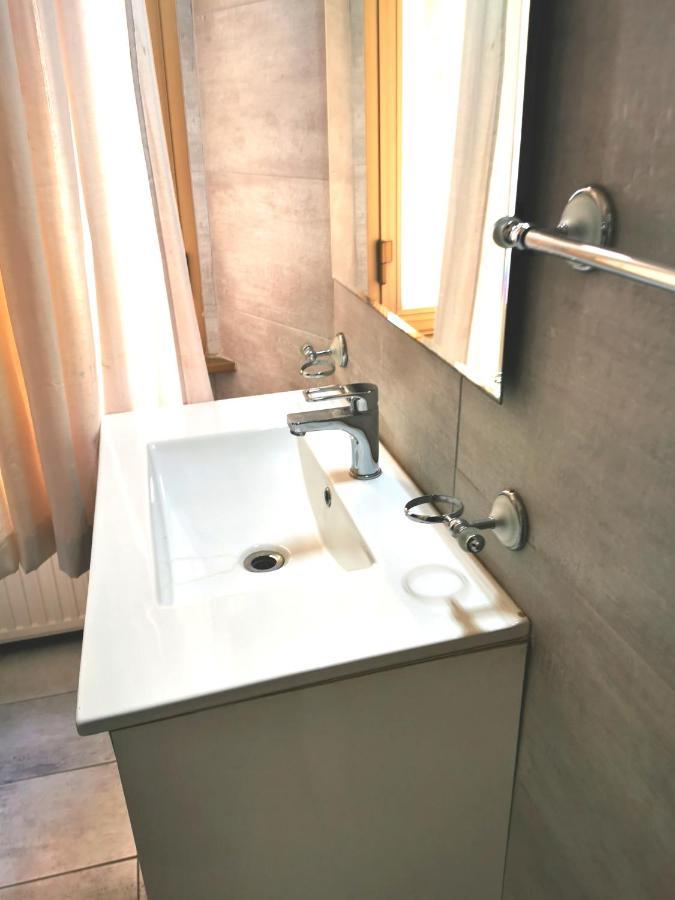 Cinema House 2 Bed & Breakfast Roma Ngoại thất bức ảnh